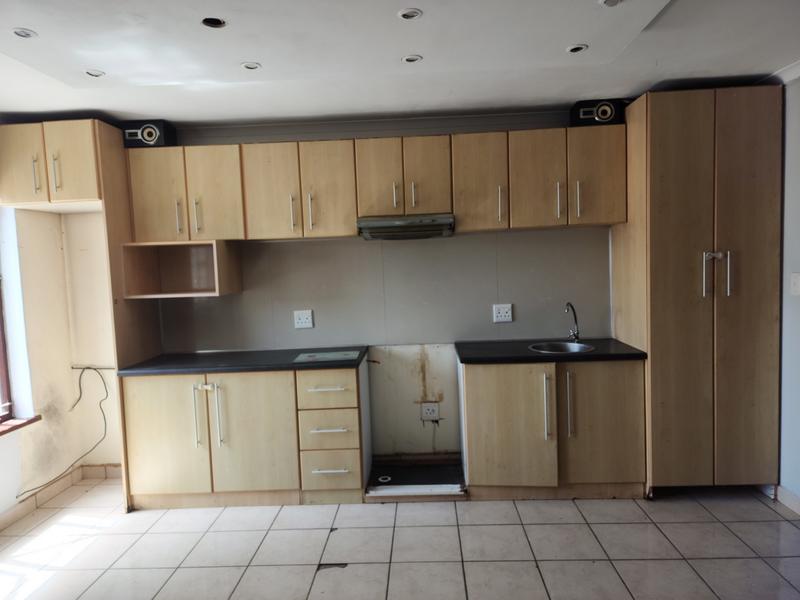 2 Bedroom Property for Sale in Rylands Western Cape